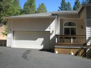 12226 Dogwood Rd, Grass Valley, CA 95945