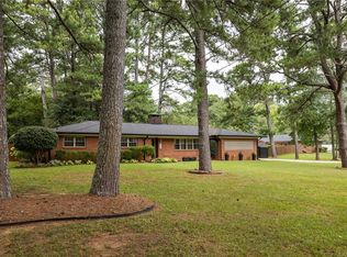 4139 Indian Lakes Cir, Stone Mountain, GA 30083