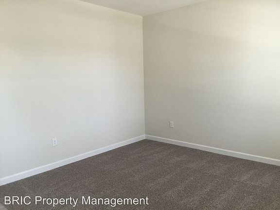5th image of 9808 Pecan Hickory Way