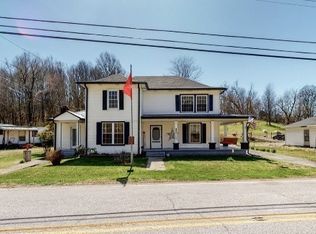 419 E Main St, Red Boiling Springs, TN 37150