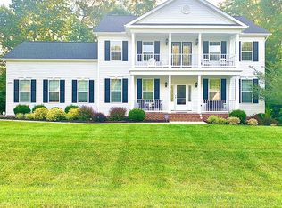 1108 Quaker Dr, Huntingtown, MD 20639