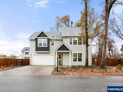 5245 Parkway Dr NE, Salem, OR, 97305