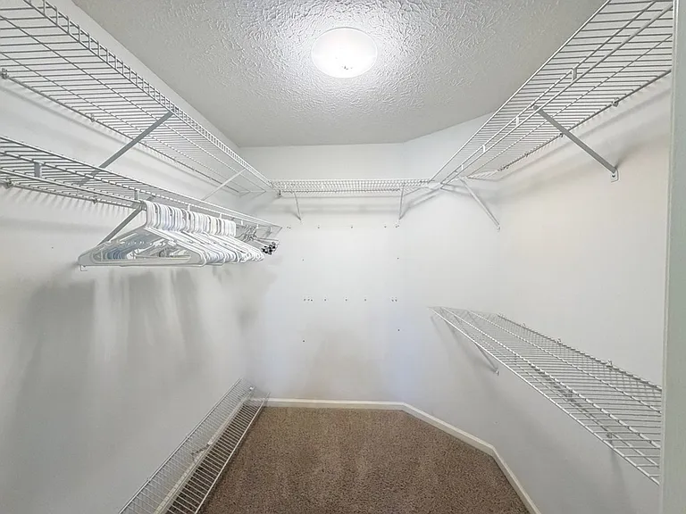 4034 Kristanna Dr — Photo 38