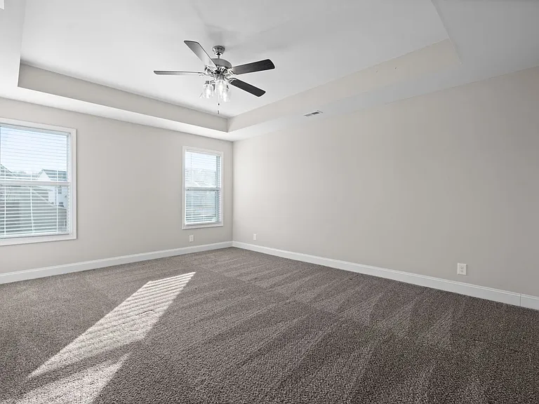 101 Lucerne Ln — Photo 16
