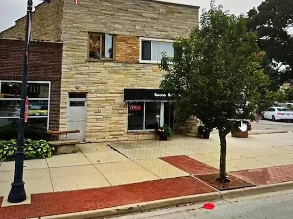 11 Highwood Ave Floor 2, Highwood, IL 60040
