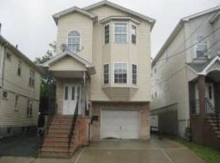 519 Bond St, Newark, NJ 07206