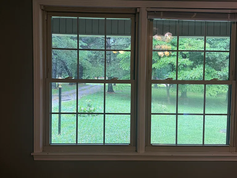 97 Hunters Ln — Photo 3