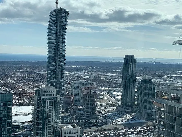 430 Square One Dr #Penthouse 05 — Photo 40