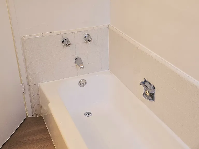 428 N Hayworth Ave #107 — Photo 11