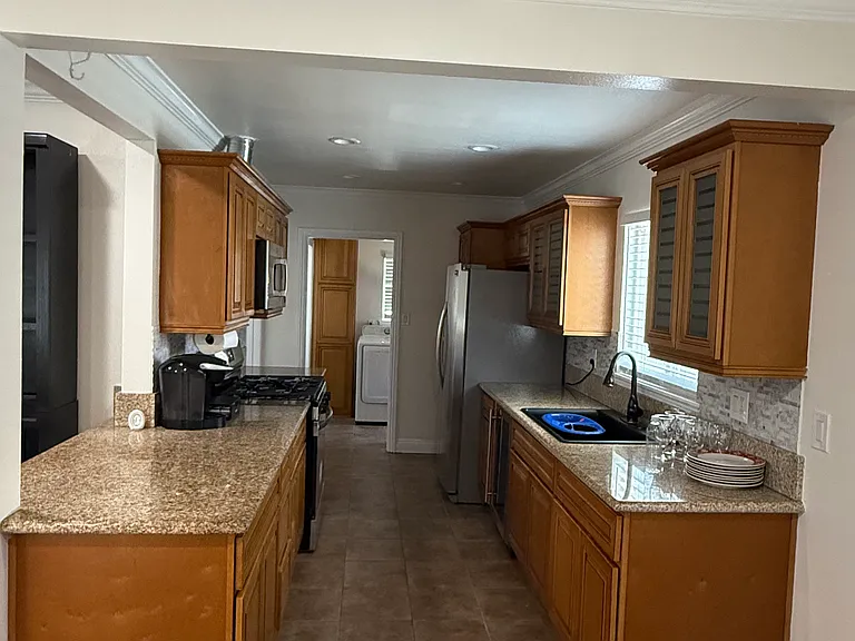 14613 Piuma Ave — Photo 8
