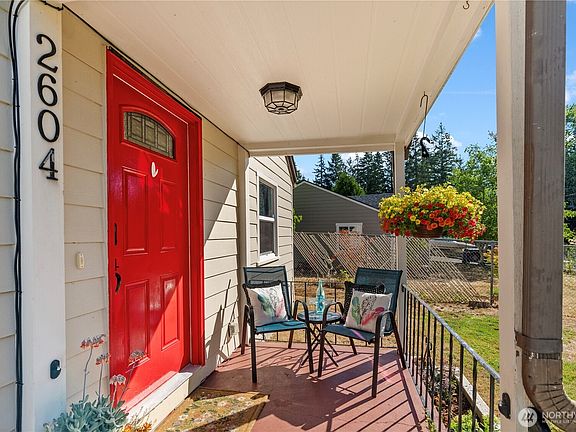 2nd image of 2604 NE Denny Road