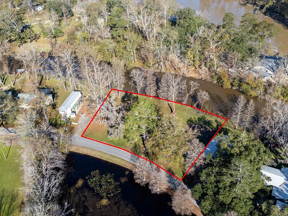 1st image of Manchac Point Rd