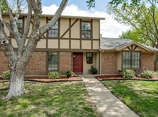 222 Ridgegate Dr, Garland, TX 75040