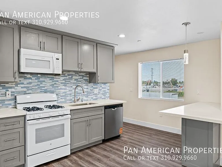 1031 S Montebello Blvd #A — Photo 4