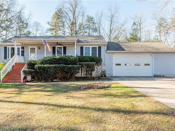 507 Gloucester Dr, Ruther Glen, VA 22546