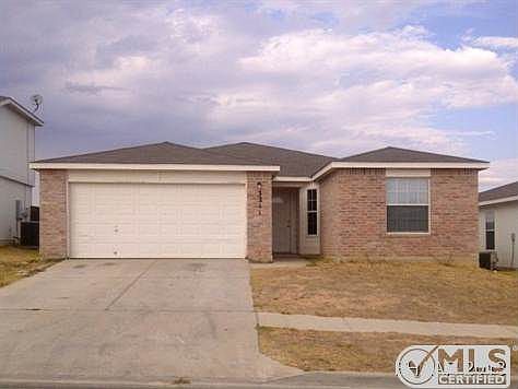 3rd image of 3211 Blackburn Dr