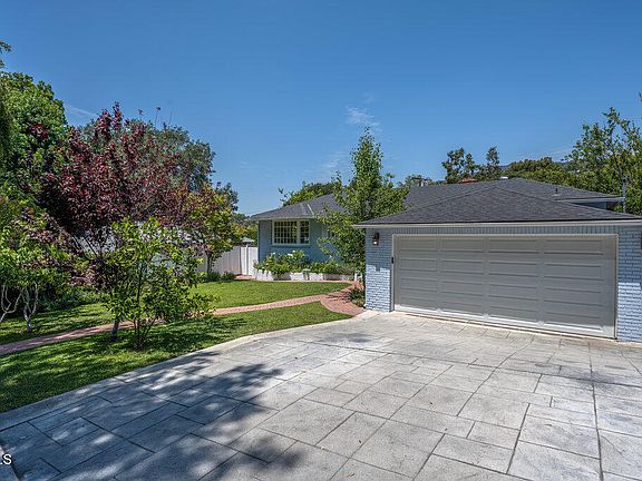 2nd image of 5013 Merita Pl