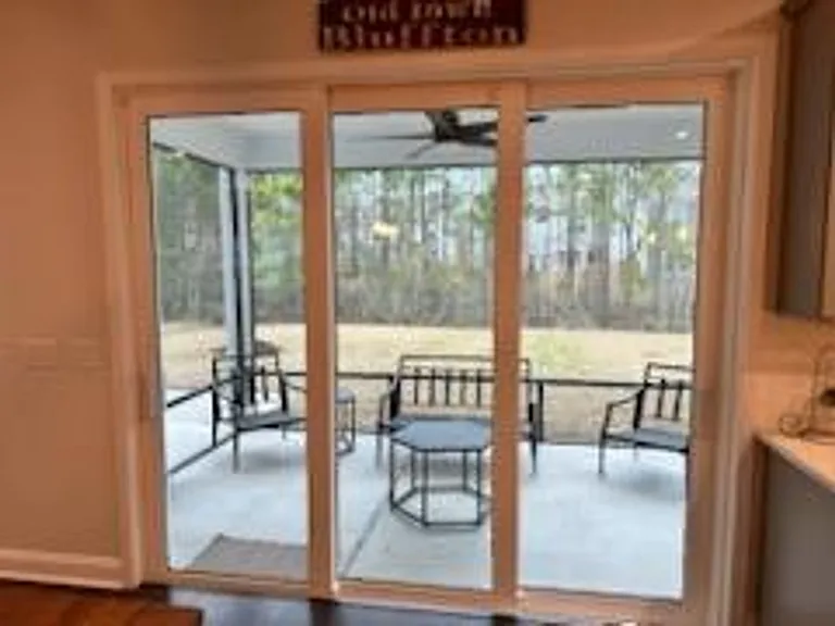 275 Malind Bluff Dr — Photo 11