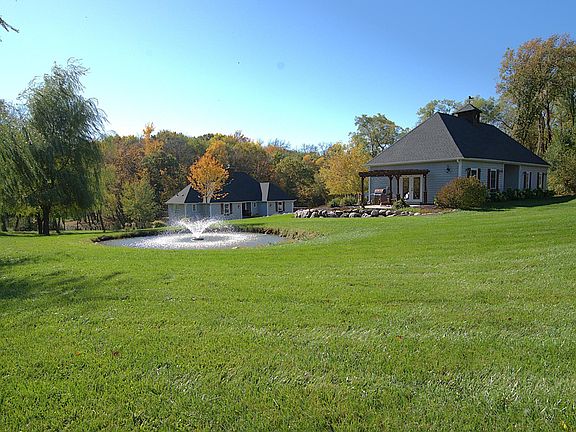 2nd image of 6055 Painter Rd