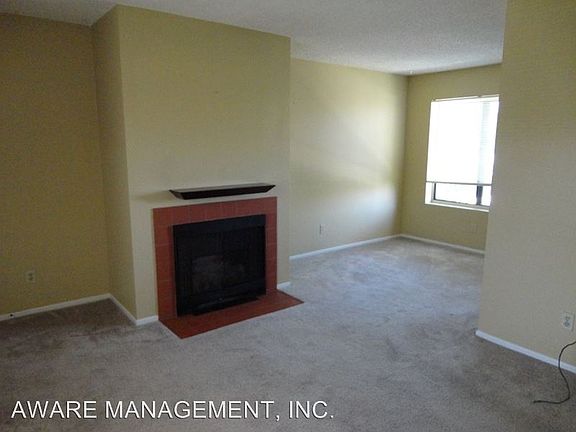 4th image of 3785 Herbert St APT 4