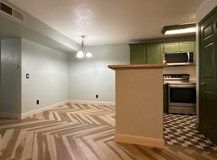 2909 Huntington Blvd APT 109, Fresno, CA 93721