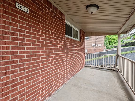 5th image of 3075 Mount Troy Rd