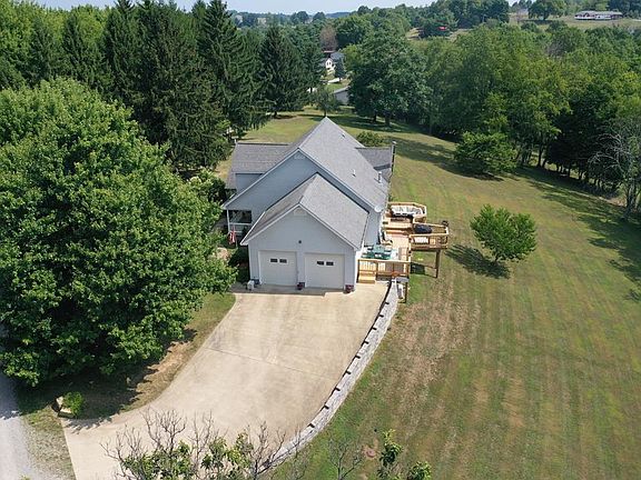 4th image of 649A Mustang Ln