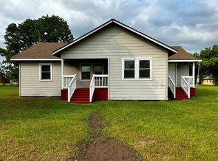318 Melton St, Magnolia, TX 77354