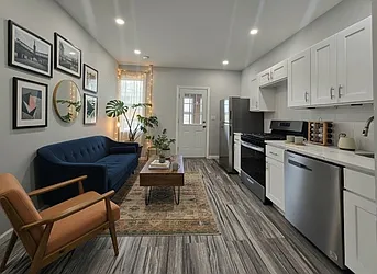 195 30th Street, #1R