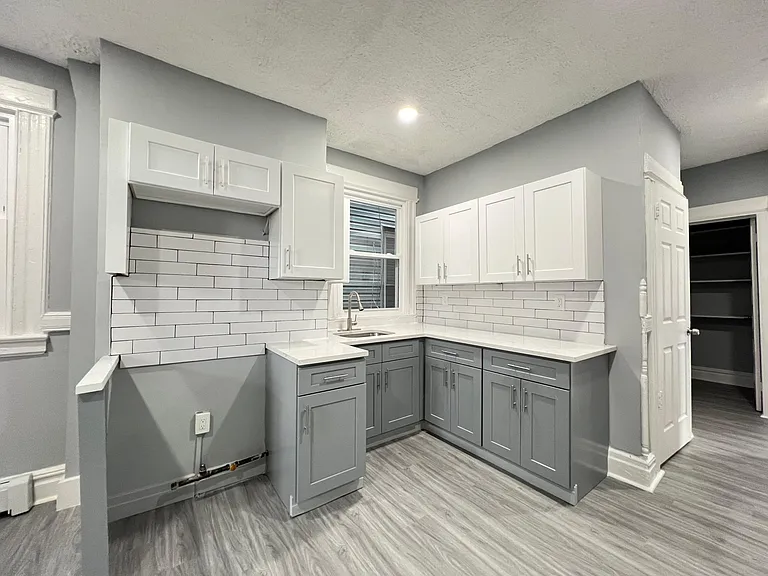 603 S 17th St #1 — Photo 1