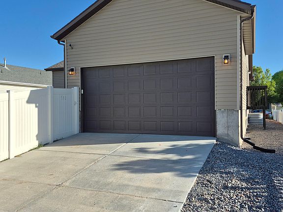 3rd image of 1896 E Juniper Dr