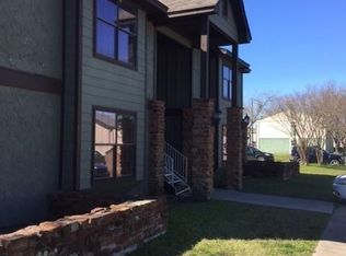 4400 Boyett St APT B, Bryan, TX 77801