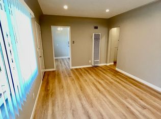 2677 Honolulu Ave #E, Montrose, CA 91020