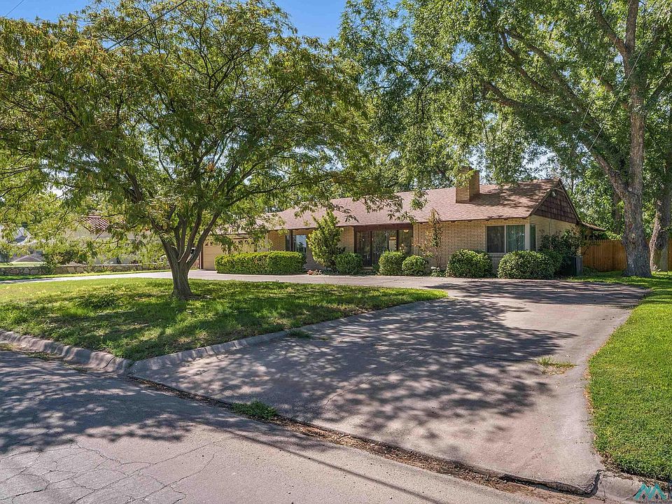 1st image of 603 W Riverside Dr