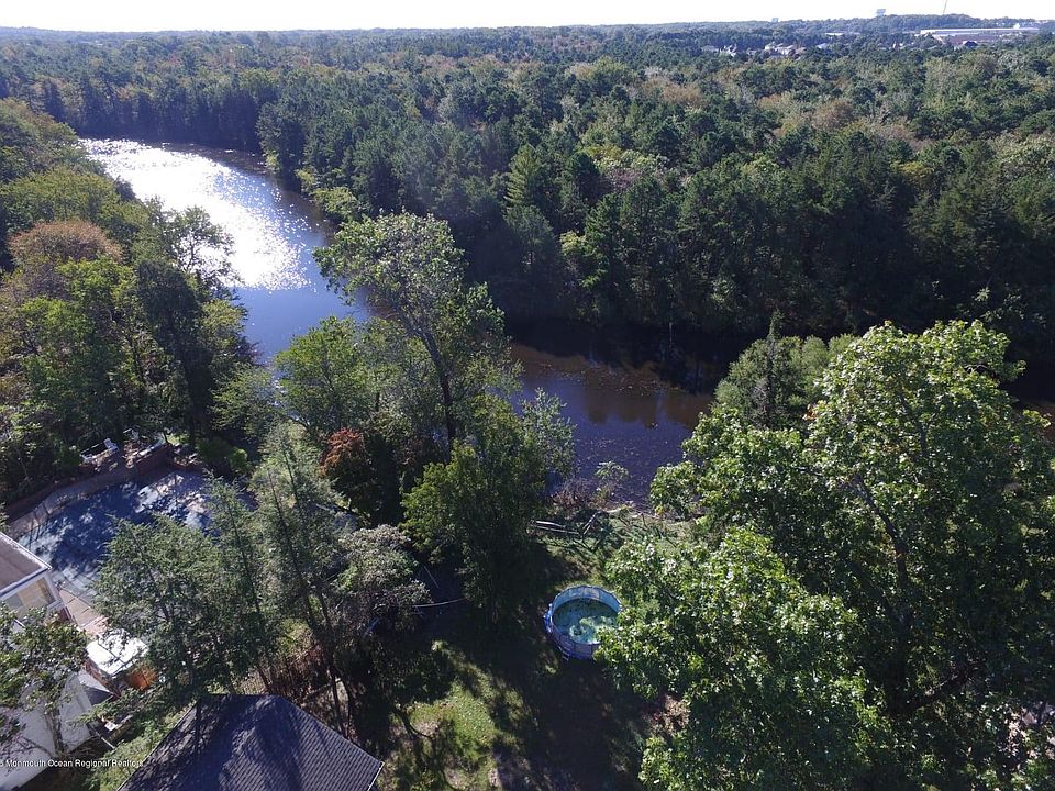 1st image of 222 Caranetta Dr