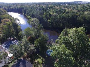 222 Caranetta Dr, Lakewood, NJ 08701