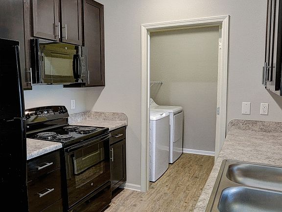 5th image of 5515 Scruggs Ln APT 514