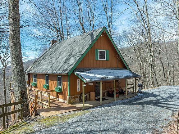 2nd image of 486 Tearshirt Ln #312