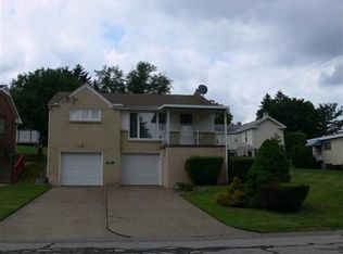 237 Carmella Dr, White Oak, PA 15131