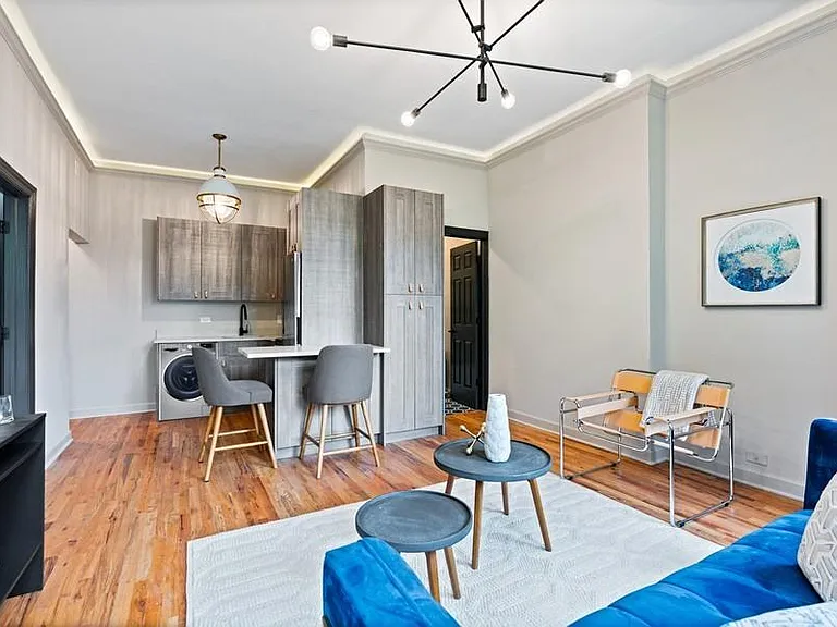 1023 N Dearborn St #1F — Photo 6