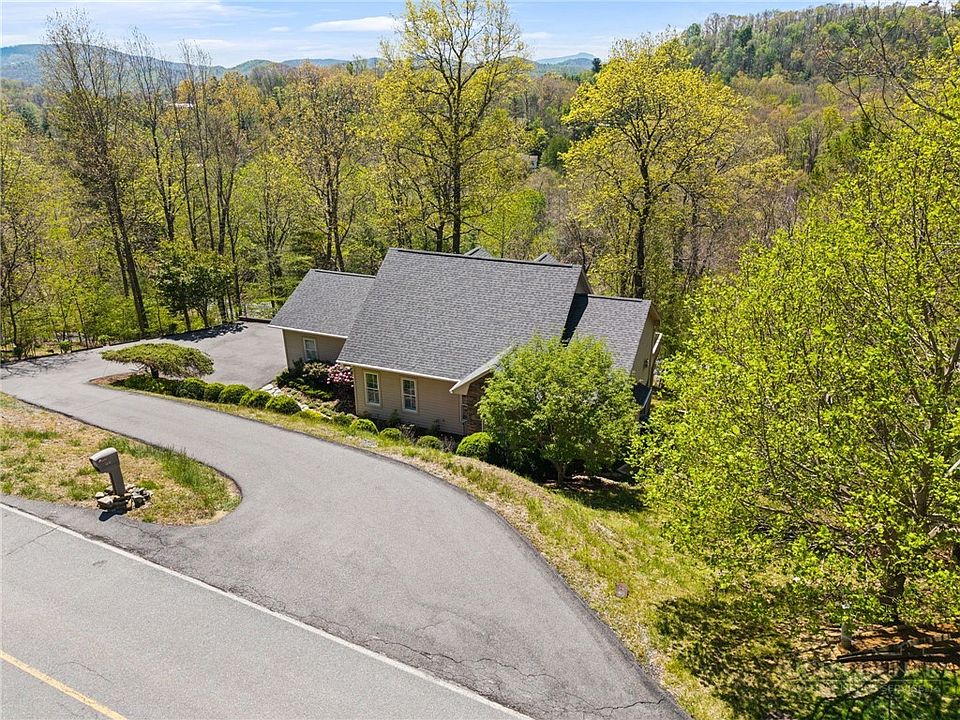 1st image of 480 North Ridge Circle