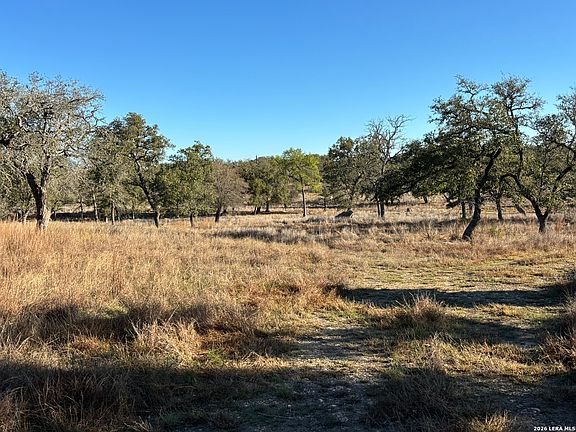 4th image of 942 Fm 3351