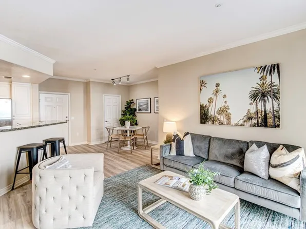 4165 Executive Dr #F205, La Jolla, CA 92037