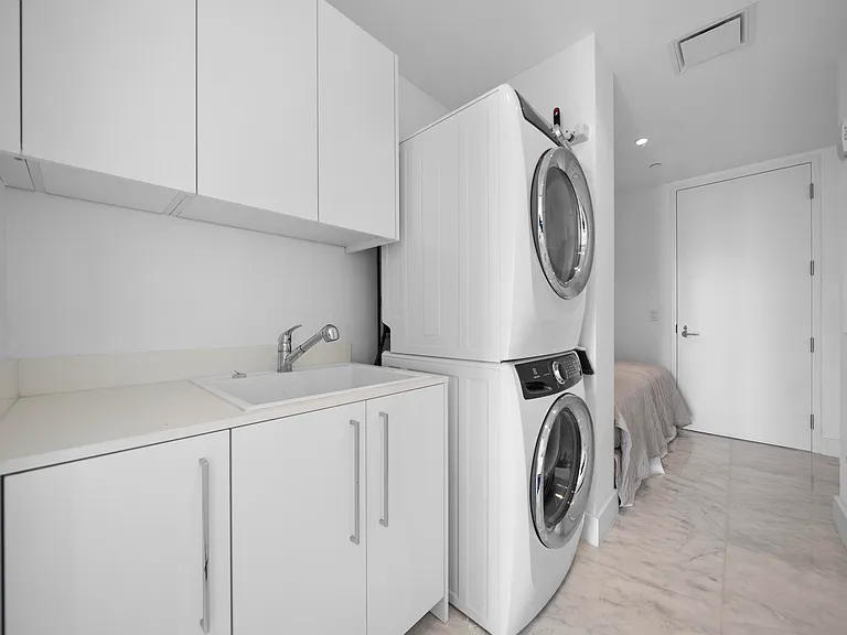 15701 Collins Ave #3901 — Photo 32