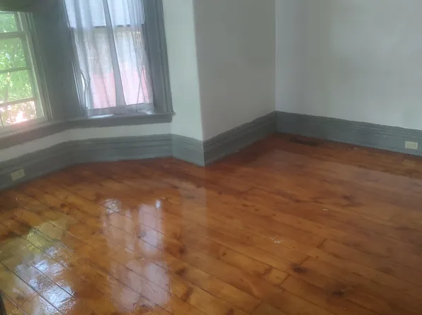 706 1/2 Highland Ave, Meadville, PA 16335