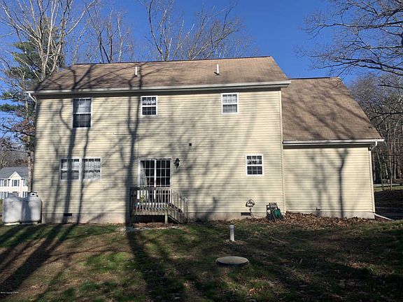 4th image of 2159 White Oak Dr