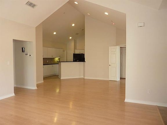 4th image of 2601 Marsh Ln Unit 94