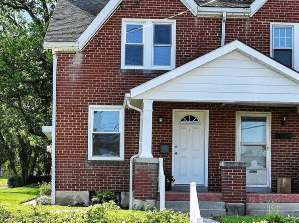 910 N 6th St, Denver, PA 17517