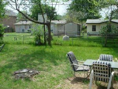 2nd image of 2640 Mount View Dr