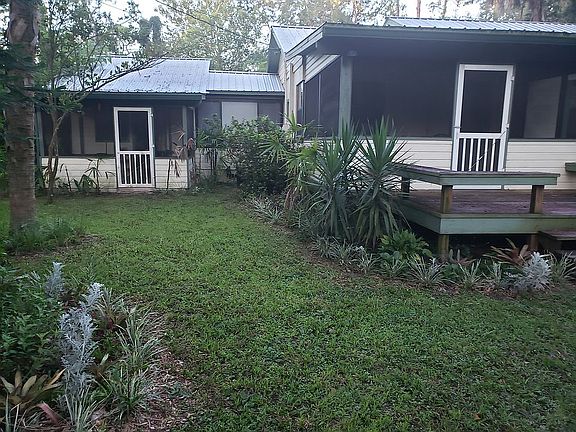 4th image of 1017 NE 13th Pl